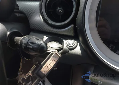 2010 Mini Cooper S Clubman z USA, uszkodzony, nr VIN WMWMM3C59ATP76350